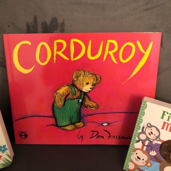 Kids books Bundle - Picture 6 of 6